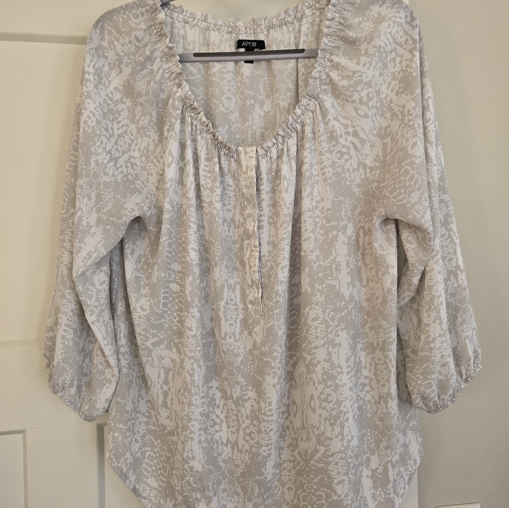 Women's Apt 9 Neutral Printed Peasant Blouse - Beige/White Size 0X